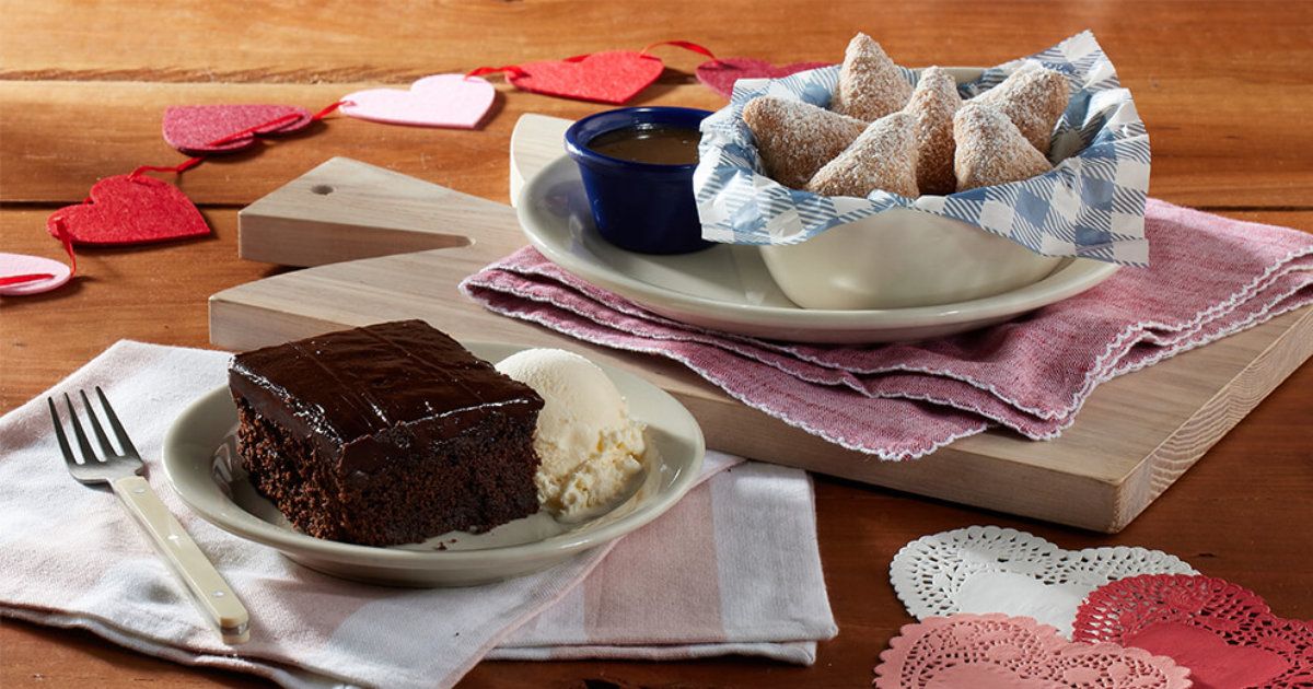 Free Dessert at Cracker Barrel